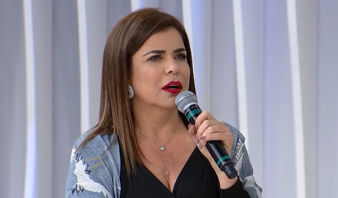 Na 'geladeira' do SBT, Mara Maravilha se irrita com rumores de 'A Fazenda'