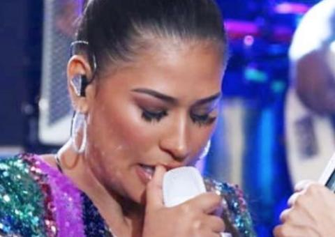 Sem Simaria, Simone explica show sozinha e anuncia nova pausa da dupla