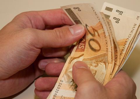 Força-tarefa desvenda esquema que beneficiava ricos com benefício destinado à população miserável