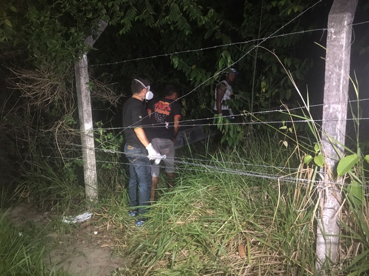 Corpo em estado avançado de decomposição é encontrado em área de mata em Manaus