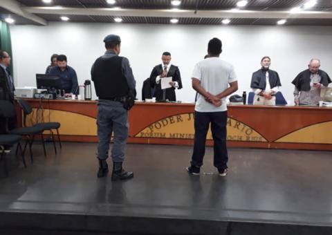 Homem é condenado a 33 anos de prisão por matar menino Jhonatta em Manaus