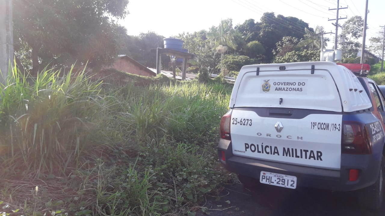 Com facadas e sinais de espancamento, corpo de homem é encontrado em Manaus