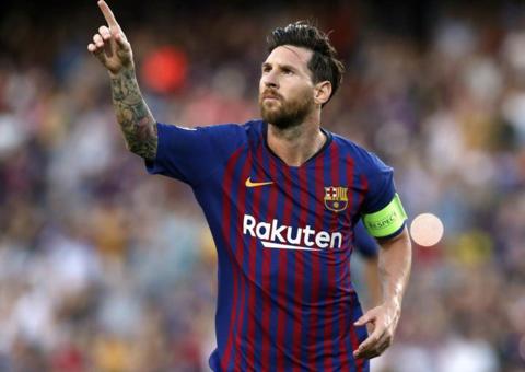 Messi marca 3 em goleada do Barcelona na abertura da Liga dos Campeões 