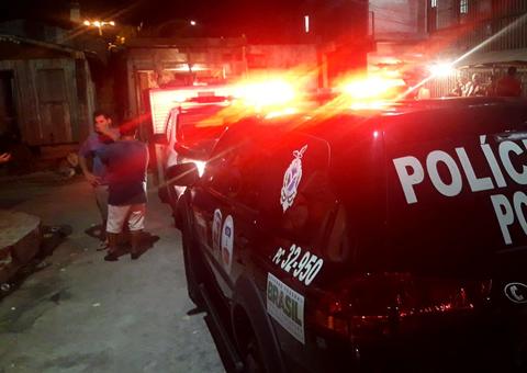 Homem é morto com 11 tiros após combinar de ir ao shopping com amigos em Manaus