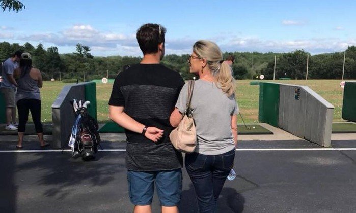 Brasileiro morto por tubarão reviu mãe há 1 mês após 4 anos