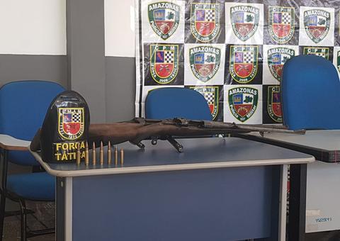 Operação Amazonas Seguro apreende dois fuzis e um adolescente em Manaus