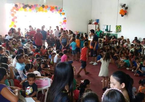 Projeto Social recebe doações de brinquedos para o Dia das Crianças   