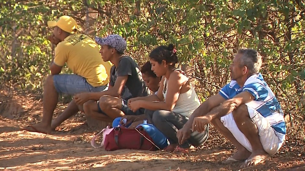 Empresa terá que pagar R$ 680 mil a trabalhadores alojados em galinheiro