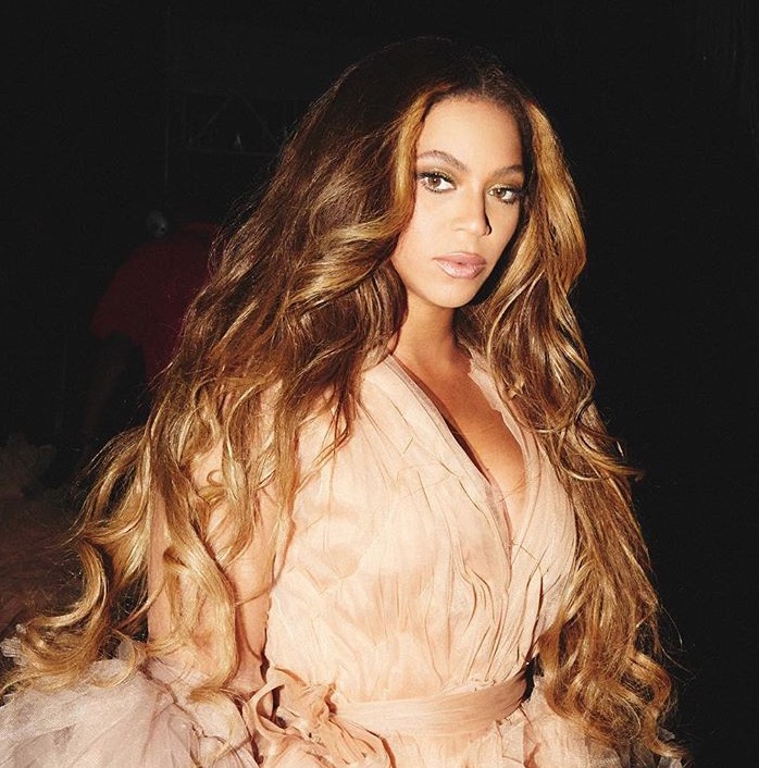 Ex-baterista acusa Beyoncé de fazer magia negra e usar feitiço para abusá-la sexualmente