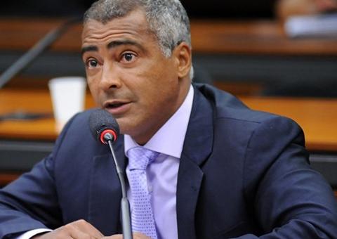 Romário fecha acordo e vai pagar R$ 50 mil para vítima de acidente com Porshe na Barra