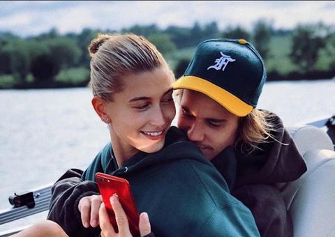 Com fortuna de R$ 1 bilhão, Justin Bieber se nega a fazer acordo pré-nupcial 