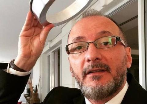 Britto Jr. exalta Marcos Mion e alfineta Roberto Justus: ‘Dr. Gesso’