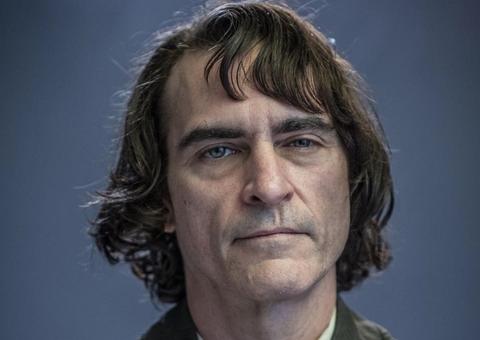  Novo filme do 'Coringa': Joaquin Phoenix aparece caracterizado pela 1ª vez em vídeo