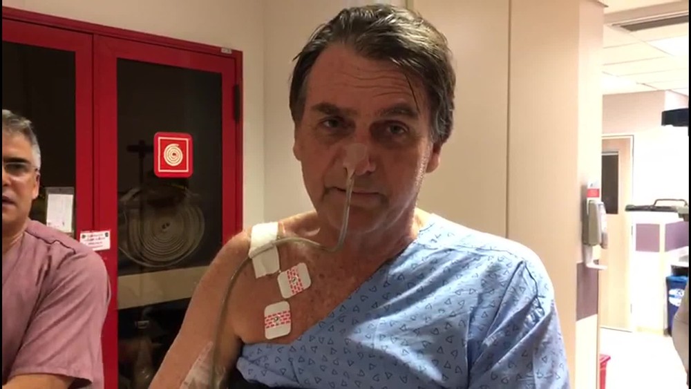 Bolsonaro tem alta da unidade de terapia semi-intensiva e será transferido para quarto