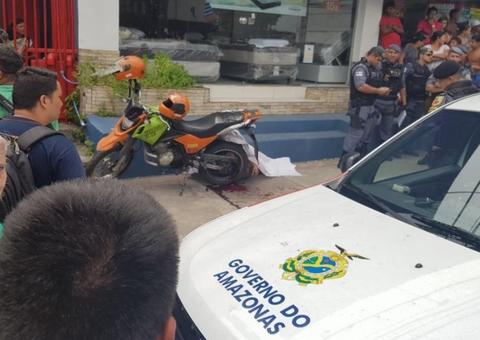 Vendedor de carros sai para encontrar cliente e é executado a tiros em Manaus