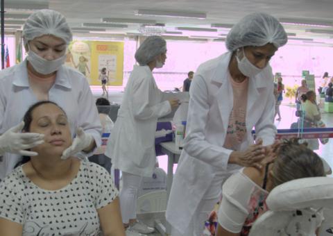 Centro oferta serviços gratuitos para população nesta quinta-feira