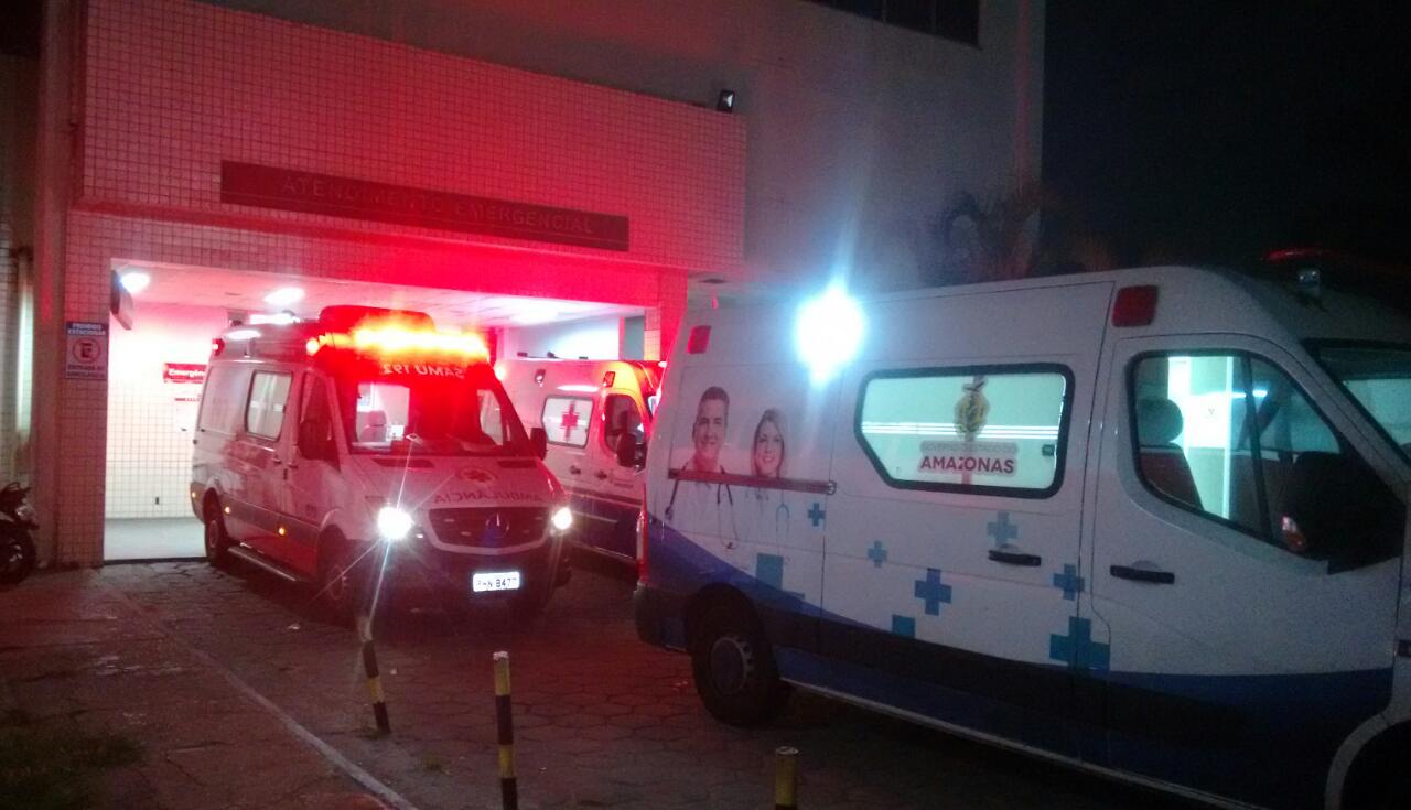 Criança e mais 3 são baleados dentro de carro após perseguição em Manaus