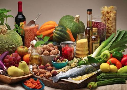 Dieta mediterrânea pode reduzir risco de depressão, aponta pesquisa