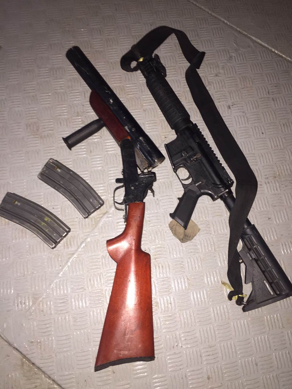 Polícia Federal apreende armamento pesado e carregamento de drogas no Amazonas