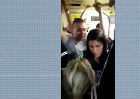 Torcedora palmeirense é agredida e expulsa do Metrô por grupo de corintianos