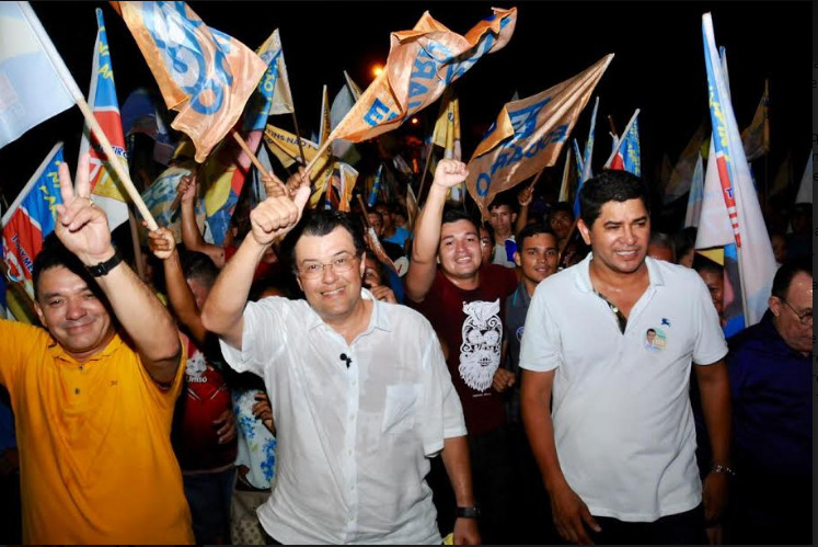 Eduardo Braga destaca geração de 2 mil empregos com interligação de Parintins a Tucuruí