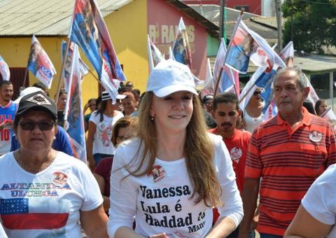 Vanessa pede e juiz suspende propaganda onde Plínio diz que 'ela busca se livrar da cadeia'