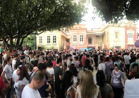 #EleNão: Manifestação contra Bolsonaro reúne  milhares de pessoas em Manaus