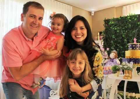 Família morre em grave acidente entre caminhão e dois carros