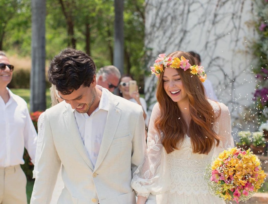Marina Ruy Barbosa comemora 1 ano de casada com mensagem reflexiva