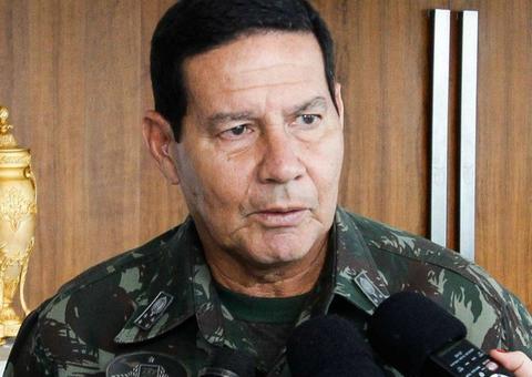 Vice de Bolsonaro volta a criticar 13º e diz que com ele ‘todos saímos prejudicados’