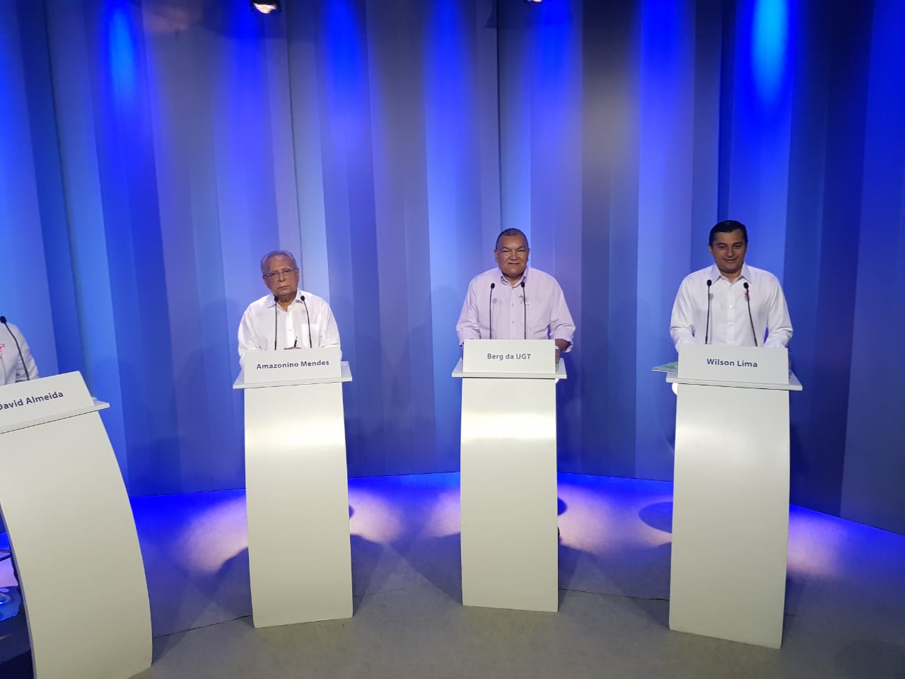 Amazonino diz que Wilson desconhece princípios da Lei de Responsabilidade Fiscal, que impõe limite de gastos aos Governos