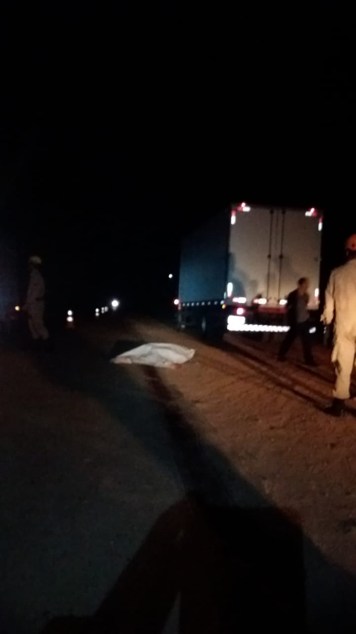 Homem em moto morre ao bater de frente com caminhão no Amazonas