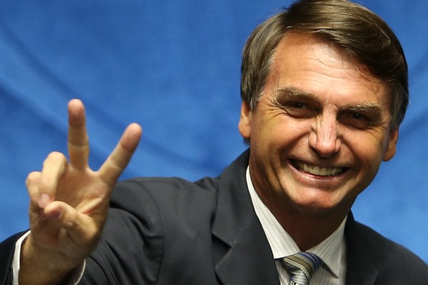 Bolsonaro conquista votos em redutos do lulismo e do PT