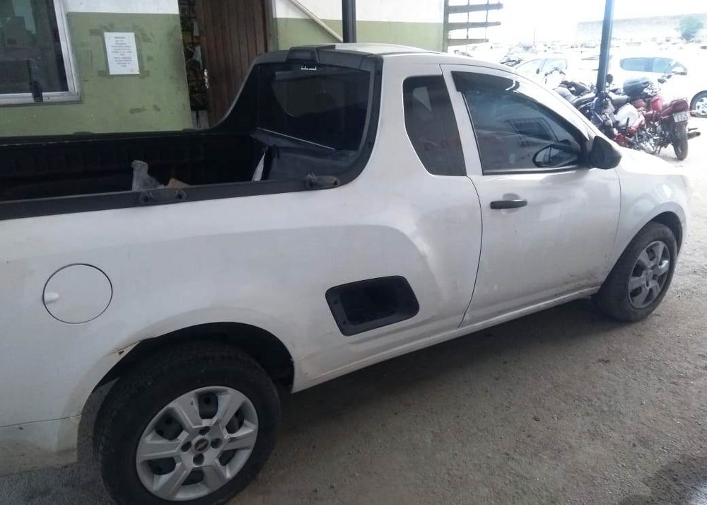 Carro com quase R$ 1 milhão em multas é apreendido em rodovia 