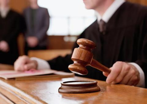 Justiça trabalhista veta empresário de influenciar voto de funcionário