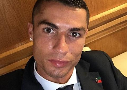 Cristiano Ronaldo teria admitido aos advogados que mulher que o acusou de estupro disse 'não' e 'pare', diz jornal
