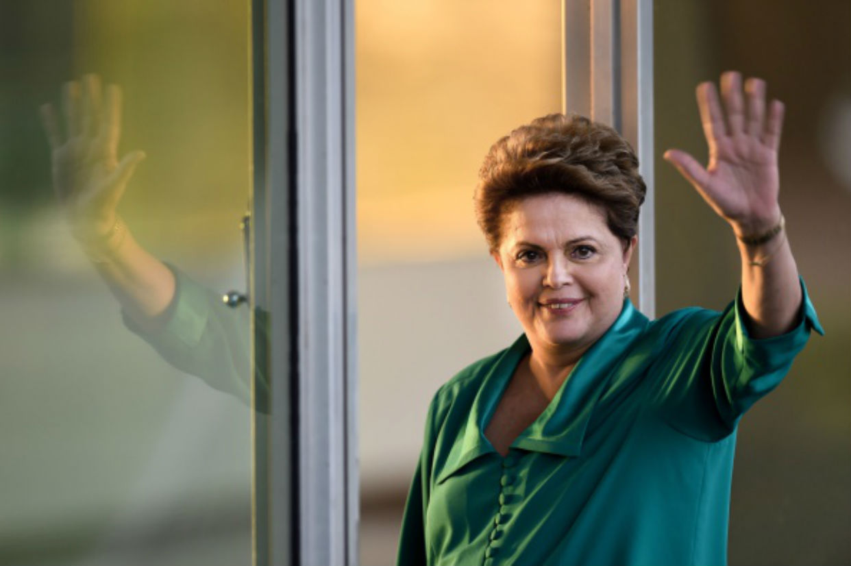 TSE confirma que Dilma Rousseff pode disputar eleição ao Senado