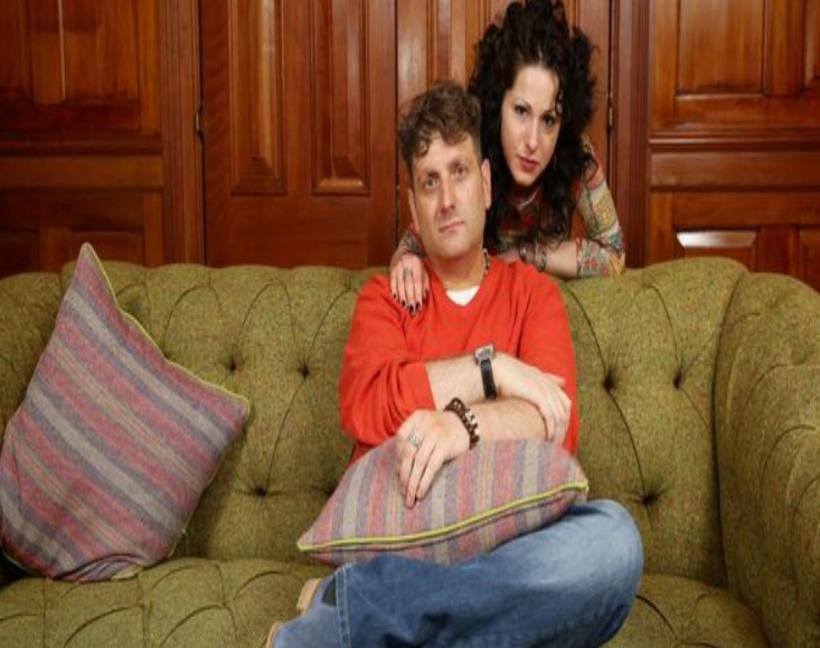   Homem que nasceu sem pênis entra em coma após fazer sexo pela 1ª vez