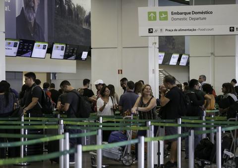 Aéreas dizem que mudança no horário de verão vai prejudicar passageiro