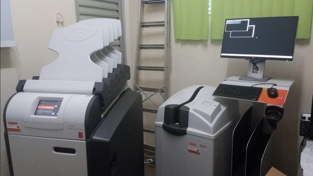 Hospitais do interior recebem digitalizadores de imagem para exames de mamografia e raio x 