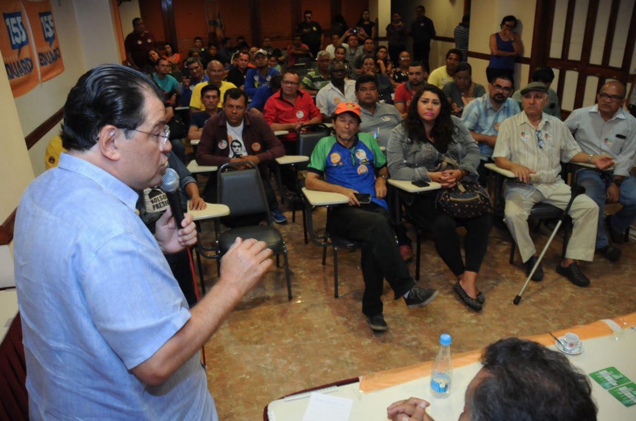 Lideranças sindicais oficializam apoio a Eduardo Braga