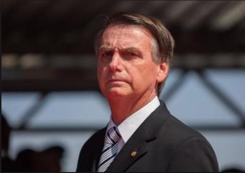 Bolsonaro apresenta nesta sexta-feira propostas em live no Facebook