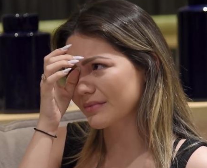  Grávida, Sarah Poncio é internada com dores em meio a escândalos com marido e ex-cunhada