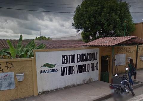 Mulher vota em meio a trabalho de parto em seção eleitoral de Manaus