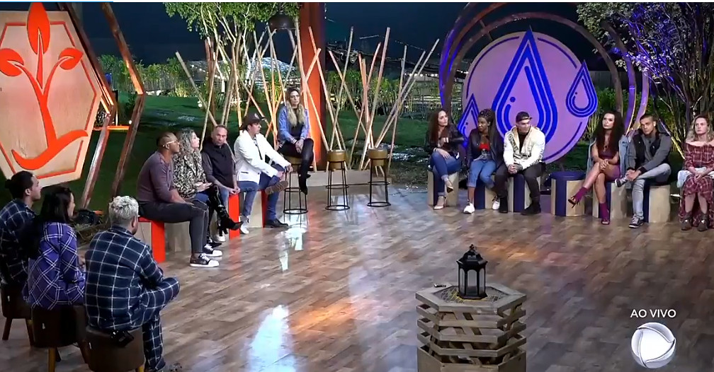 A Fazenda 10: Saiba qual trio enfrenta Roça da semana