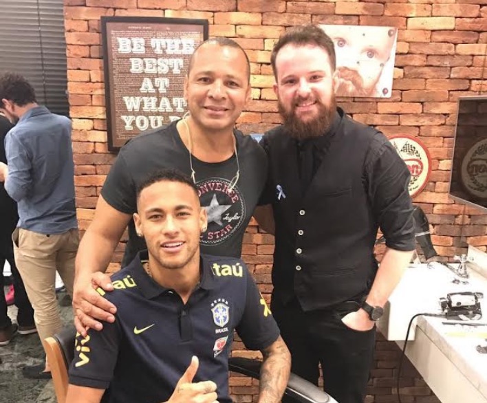 Barbeiro de Neymar e Messi fala sobre tendências para barba em Manaus