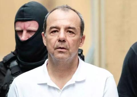 Ex-governador do Rio é flagrado com mais de R$ 100 em cela e perde direitos a visitas e TV