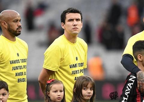 Atlético-PR pode ser multado por manifestação pró-Bolsonaro