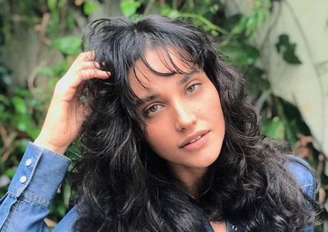 Débora Nascimento muda visual e mostra reação de José Loreto e filha