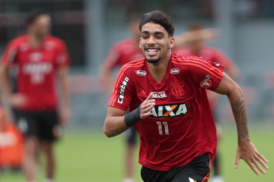 Flamengo encaminha venda de Lucas Paquetá ao Milan